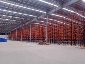 Système de rayonnage sélectif en acier robuste, haute capacité de charge, revêtement en poudre, pour stockage en entrepôt - Rayonnage industriel - Product Image 3