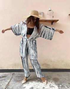 Romántico Rayón Tie Dye Girls Resort Wear Conjunto de dos piezas Cómodo Hasta el suelo Noche Ajuste suelto Tela ecológica natural - Product Image 2