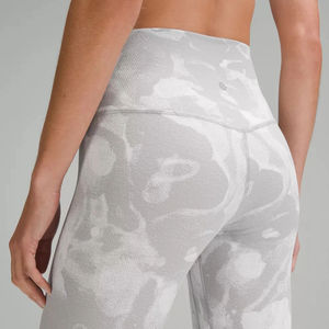 Legging pour femme à imprimé tie-dye avec taille ajustée sans couture, respirant, confortable, extensible et flexible - Product Image 4