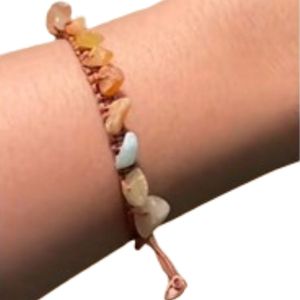 Bracelet d'automne Querces bleu foncé fait à la main par Nays bijoux élégants pour femmes Style minimaliste automne mode cadeau accessoire idée - Product Image 5