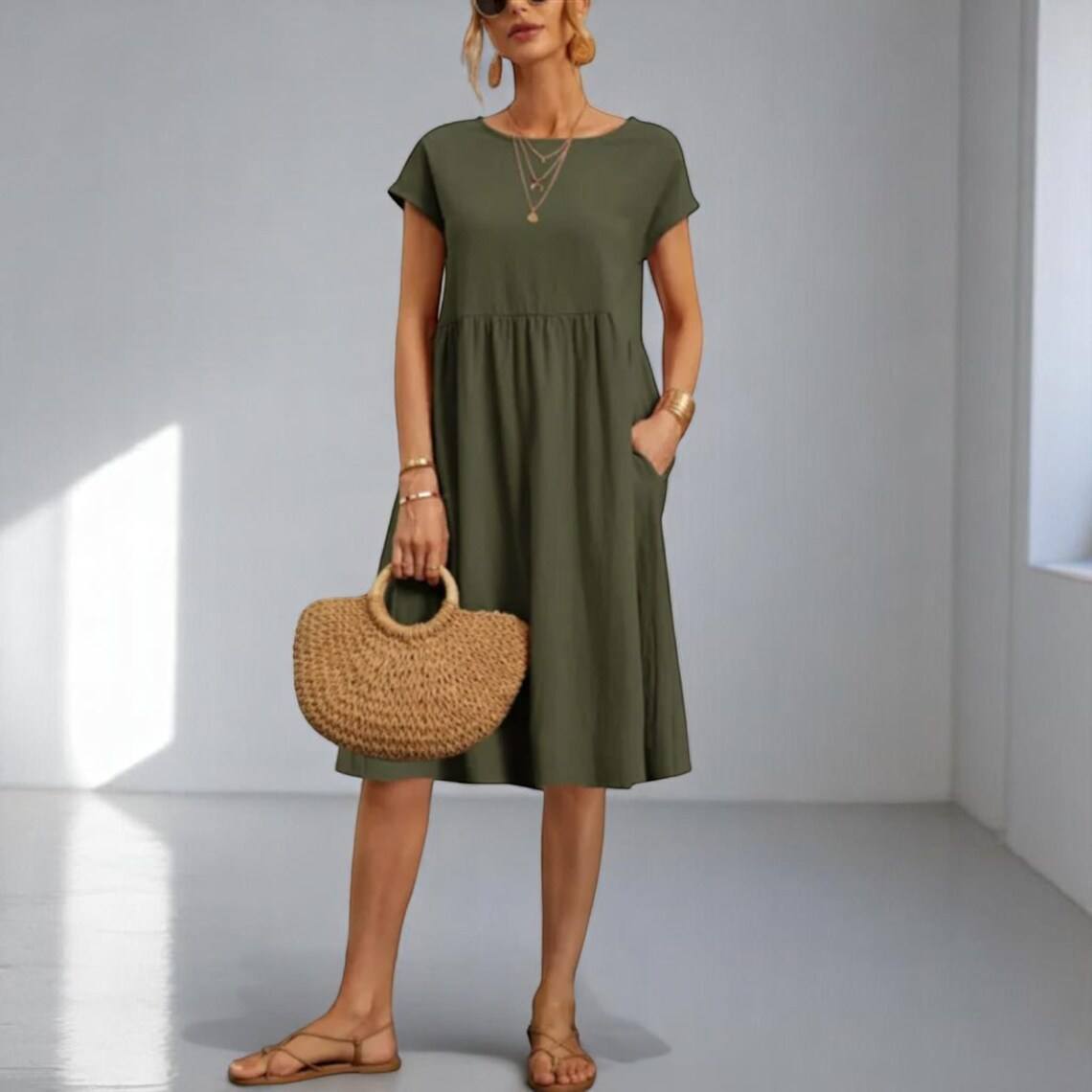 สีน้ำตาล