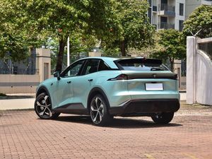 Deepal S07 2025, Vehículo Eléctrico REEV, SUV Mediano, Auto Eléctrico de Largo Alcance - Product Image 5