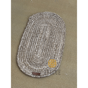 Mantel Individual Ovalado de Yute Trenzado Ecológico 60x30, Mantel Decorativo Tejido a Mano para Mesa de Comedor - Product Image 1