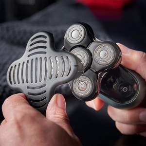 Rasoir Électrique Sans Fil Rechargeable pour Hommes avec 5 Têtes de Coupe Utilisation Humide/Sèche Nettoyage Facile Tondeuse Corporelle Étanche IPX7 - Product Image 5