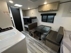Nuevo Jayco J-a-y F-l-i-g-h-t S-L-X 170BH 2026 listo para la venta - Product Image 3