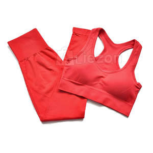 Conjunto de yoga para mujer de último diseño Conjunto de yoga para mujer Ajuste cómodo Conjunto de yoga para mujer Ropa de gimnasio Conjunto de yoga para mujer a la venta - Product Image 5