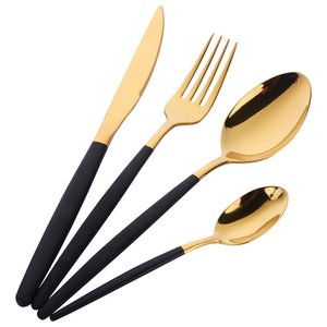 NUEVO DISEÑO FABRICACIÓN DE METAL CUBERTERÍA HECHO A MANO NUEVO CUBERTERÍA CUCHARA Y TENEDOR DE METAL NUEVO JUEGO DE CUBERTERÍA PARA BODA Juego de 4 - Product Image 4