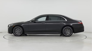 Mercedes-Benz S 500 4MATIC 2022 d'occasion en excellent état - Product Image 3