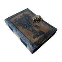 Carnet en cuir fait main Arbre d'horreur, Grimoire en cuir gaufré au fusain, Livre à fermeture en laiton, Journal des ombres, Carnet gothique en papier à bords frangés