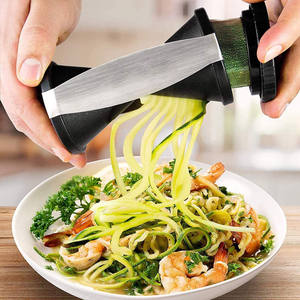 Afilador de Verduras Multifuncional de Doble Cara en Espiral para Julienne y Procesamiento de Vegetales - Product Image 5