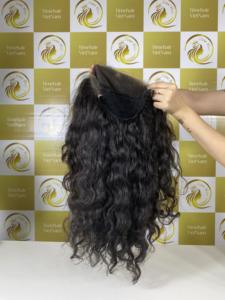 ผมต่อเวียดนามแท้ 100% สีเทาธรรมชาติ แบบเวฟ พรีเมียม  ติดกิ๊บ  แบบเต็มศีรษะ  ปรับแต่งเนื้อผมได้ - Product Image 2