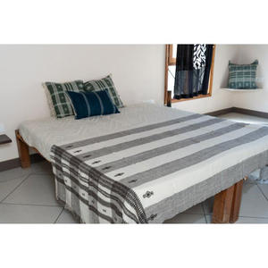 100% manta de lana merino invierno acogedor sofá hecho a mano dormitorio diseño a cuadros decoración del hogar al por mayor - Product Image 1