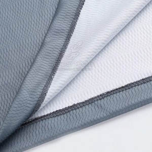 Uniforme de baloncesto profesional Ropa deportiva para hombres con diseño elegante y ajuste cómodo para entrenar - Product Image 4