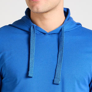 Conjunto Deportivo Personalizado de Alta Calidad en Poliéster/Nailon para Invierno, Ecológico, con Sudadera con Capucha y Pantalones Deportivos para Hombre - Product Image 4
