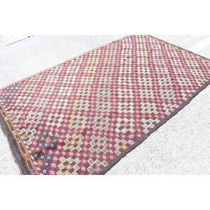 Tapis turc vintage 5,5x9,4 pieds, tapis en laine rouge à motifs floraux Kilim - Product Image 2