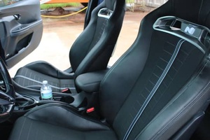 LISTO PARA ENVIAR, HYUNDAI VELOSTER 2021 CON VOLANTE A LA DERECHA/IZQUIERDA, MOTOR TURBO DE 4 CILINDROS Y 275 HP - Product Image 4