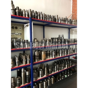 Adaptateurs de tiges de forage BQ NQ HQ PQ NW HW de différents types, marteau à haute pression, forgé en acier au carbone - Product Image 5