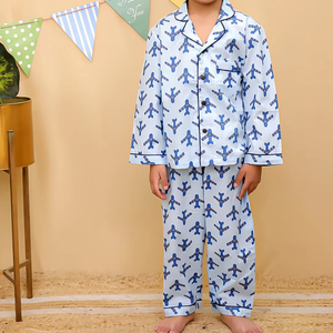 100% coton confortable garçons vêtements ensembles formel enfants pyjamas costume manches longues dessin animé motif doux caractéristiques pour le printemps été - Product Image 1