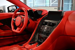 DBS VOLANTE 2022 USADO RECIENTEMENTE, BAJO KILOMETRAJE, FAROS LED EN VENTA - Product Image 3