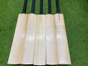 ไม้คริกเก็ตวิลโลว์แบบธรรมดา ด้ามสั้น ด้ามจับสีดำ - Product Image 4