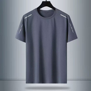 Camiseta de manga corta de seda helada con diseño impreso y bordado con logotipo personalizado OEM, Camiseta deportiva fina de malla de secado rápido para hombre - Product Image 4