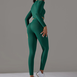 Vente en gros personnalisée vêtements de sport dames Gym Fitness sport vêtements de yoga costume vêtements de sport sans couture femmes vêtements de sport ensemble de yoga - Product Image 5