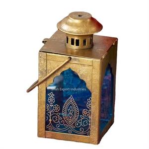 Linterna de hierro de metal de diseño atractivo con acabado dorado de Vidrio colorido para linternas colgantes de hogar y Jardín de Ramadán - Product Image 5
