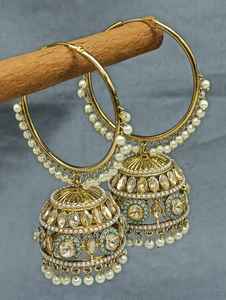 Pendientes Mehandi Hoop Zhumki Bali SKU-2189 E-1, Joyería Clásica para Bodas con Forma de Flor, Imitación de Rubí y Perla, Hechos de Latón - Product Image 3