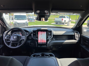 Oferta Limitada: RAM 2500 Tradesman Crew Cab 4x4 2025 con Caja de 8' - Product Image 5