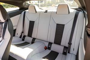 BMW M4 Coupé 2026 Essence Faible Kilométrage - Product Image 5