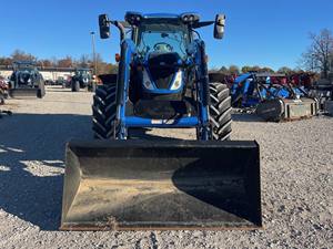 2022 Nouveau tracteur Hollan T5.140 avec chargeur frontal - Product Image 2