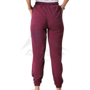 Pantalones Deportivos de Mujer Personalizados para Invierno, Estilo Campana, Cintura Elástica, Hechos con Material de Algodón Premium, con Logotipo Personalizado - Product Image 5