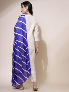 Elegante y Sencillo Conjunto de Duptta Blanco y Azul, Cuello en V, Manga Tres Cuartos, Kurta y Pantalón de Poliéster Cómodo para Verano - Product Image 5