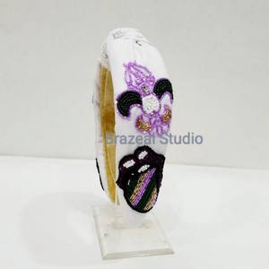 Bandeaux perlés brodés à la main de créateur pour femmes enfants accessoire de mode multicolore pour la Saint-Valentin Mardi Gras - Product Image 4
