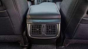 Toyota Hilux 4x4 2023 asequible - Product Image 5