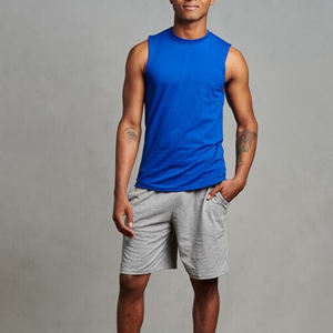 Nouveauté Short de sport de haute qualité pour hommes, logo personnalisé, respirant et vente en gros OEM, service pour le fitness, short actif pour hommes - Product Image 2