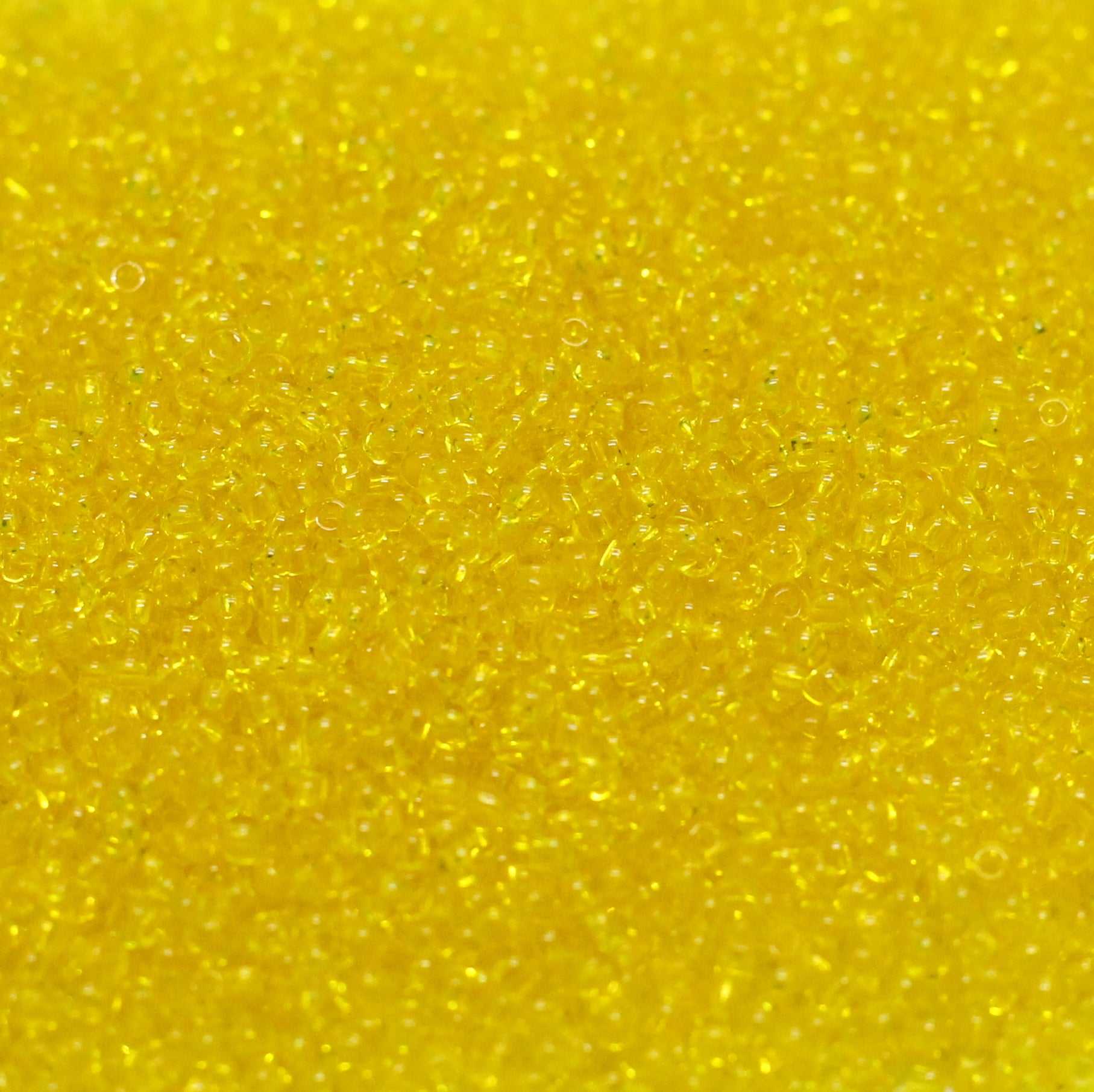 สีเหลือง