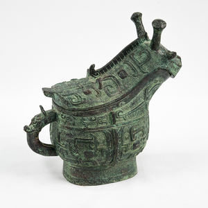 手工制作的青铜兽形酒器，古风动物造型礼仪容器，历史装饰品，豪华家居办公室摆件 - Product Image 2