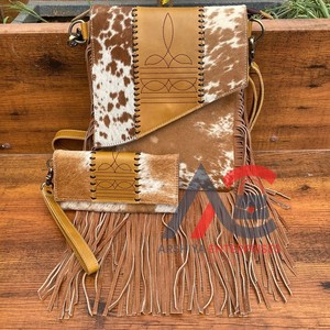 ชุดคอมโบกระเป๋าหนังวัวสำหรับสตรี, กระเป๋าหนังวัวแบบมีตะเข็บ - Product Image 1