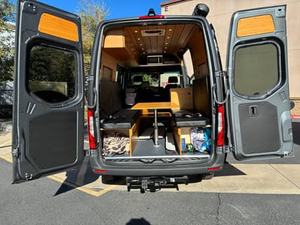 Mercedes-Benz Sprinter 2500 Apexs Van 2020 Limpia, Diseño de Autocaravana - Product Image 6