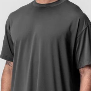 Camiseta de entrenamiento gris de gran tamaño Camiseta de gimnasio de rendimiento Absorbe el sudor, antimicrobiano, camiseta de entrenamiento atlético Boxy Fit de secado rápido - Product Image 5