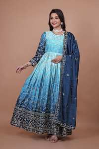 Nuevo Vestido Largo Moderno para Fiesta con Acolchado, Bordado y Lentejuelas, con Conjunto de Dupatta Reversible - Product Image 2