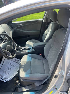 Limpio usado 2013 Hyu-n-dai So_na_ta GLS FWD - Product Image 3