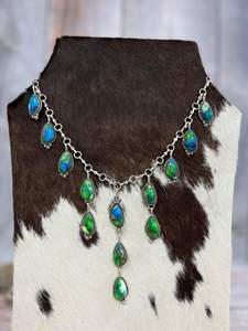 Collier multi-pierres en argent sterling fait à la main Bijoux artisanaux élégants Collier de pierres précieuses colorées pour femmes - Product Image 2