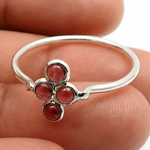 เครื่องประดับแฮนด์เมดหินทั้งสี่ดีไซน์ทันสมัยแหวน925โกเมนสีแดงธรรมชาติเงินแท้ทรงดอกไม้แหวนสวยสำหรับเธอขายส่ง - Product Image 2
