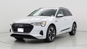 รถยนต์ออดี้ อี-ทรอน พรีเมียม เอสยูวี ปี 2022 สภาพดี ใช้งานน้อย - Product Image 4