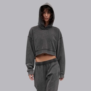 Sweat à capuche Boxy Fit pour femme doux, confortable et idéal pour les vêtements décontractés, les superpositions et les aventures en plein air en automne et en hiver - Product Image 4