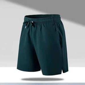 Short Cargo High Street Utility de grande taille pour hommes avec taille élastique respirante à poches multiples - Product Image 5