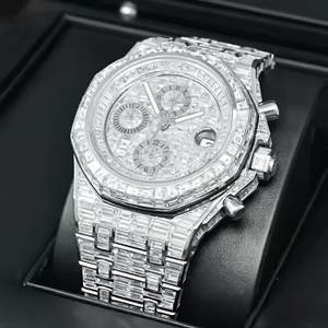 Montre luxueuse à cadran en acier inoxydable de 41mm fortement personnalisée Iced Full Moissanite Diamond New Arrival Quartz Fashion Business - Product Image 2