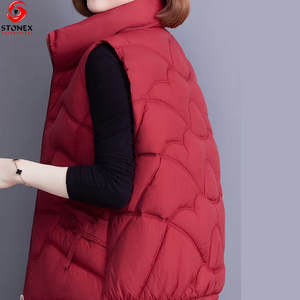 Chaleco Acolchado sin Mangas Ligero Hecho en Fábrica para Mujer, con Capucha, Tejido, Ecológico, Cálido para Invierno, con Opciones Personalizadas - Product Image 4